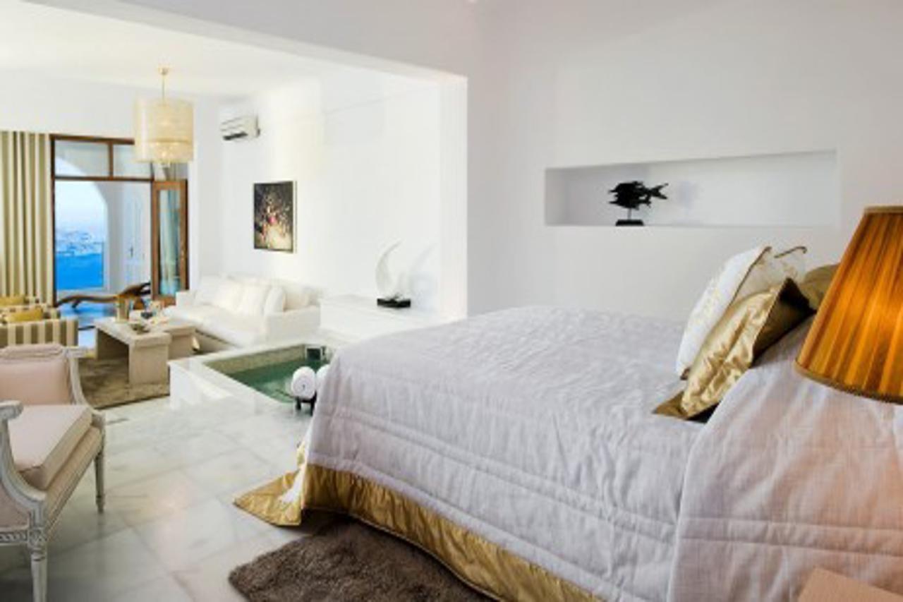 Gold Suites - Small Luxury Hotels Of The World Imerovígli Buitenkant foto