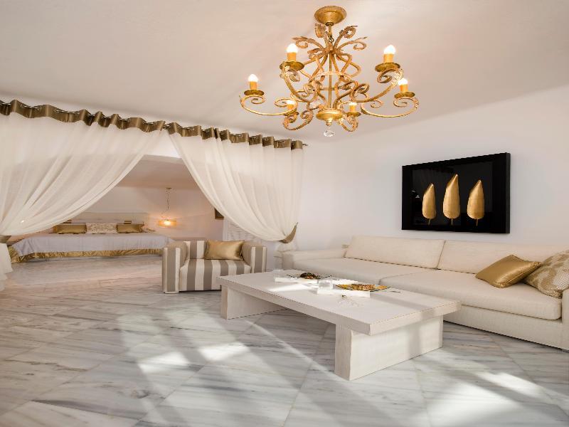 Gold Suites - Small Luxury Hotels Of The World Imerovígli Buitenkant foto